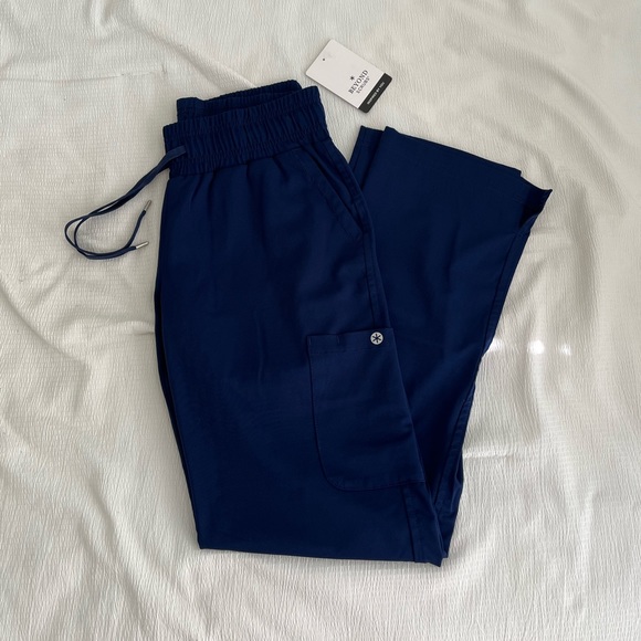 scrub pants - Picture 1 of 8